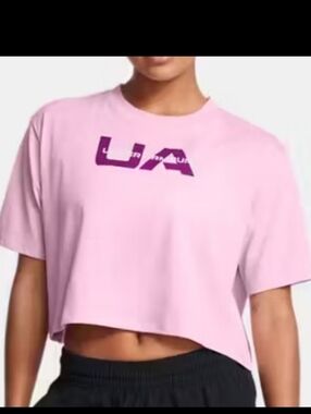 Under Armour Light Pink Cropped Logo Tee Boxy Large